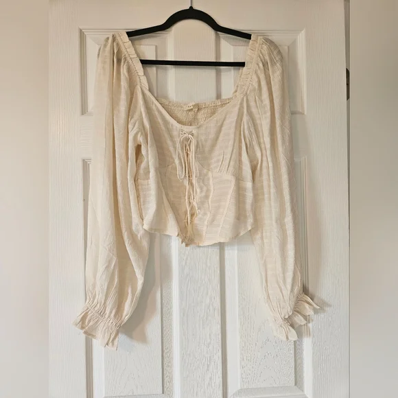Bohme Cream Blouse - Picture 2 of 5